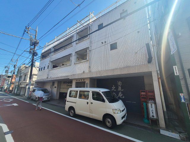 牛山ビルの外観画像
