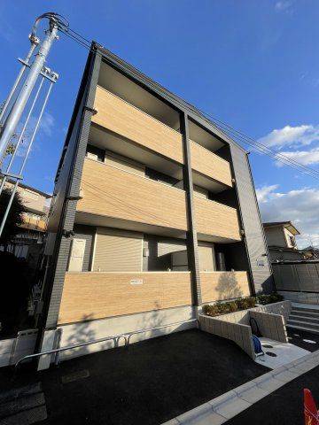セラフィーメゾン郡元町の外観画像