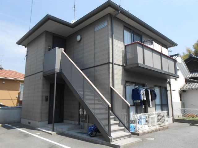 シャーメゾントランキル A棟の外観画像