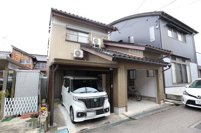 メゾン長谷川の外観画像