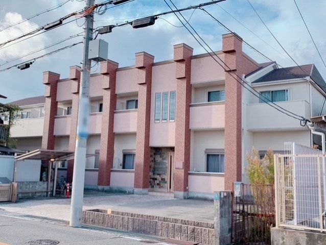 レオパレス清荒神LA1の外観画像