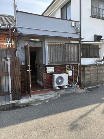 テラス 守口市八雲中町1丁目の外観画像