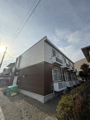 レオパレスルミエール小川の外観画像