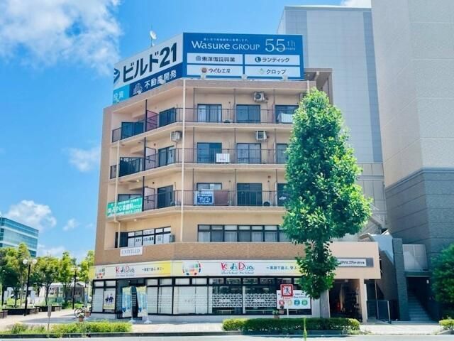 アルファビルの外観画像