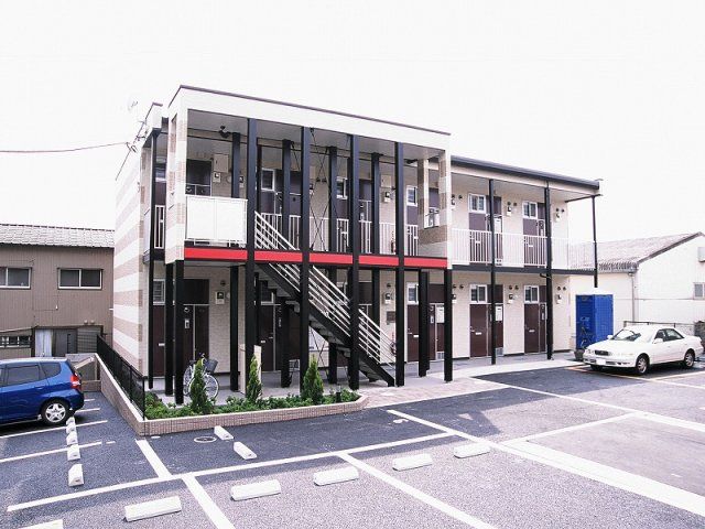 レオパレスフィレイルの外観画像