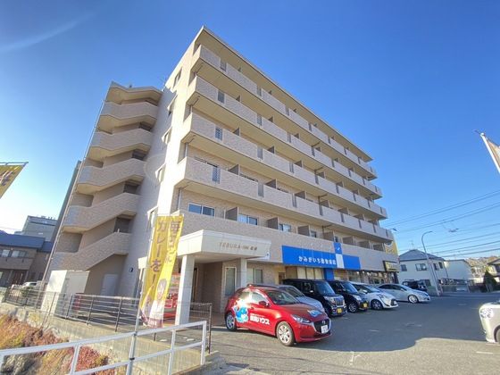TEBURA・INN船越(第6山村ビル)の外観画像