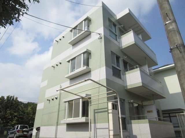 グロリアの外観画像