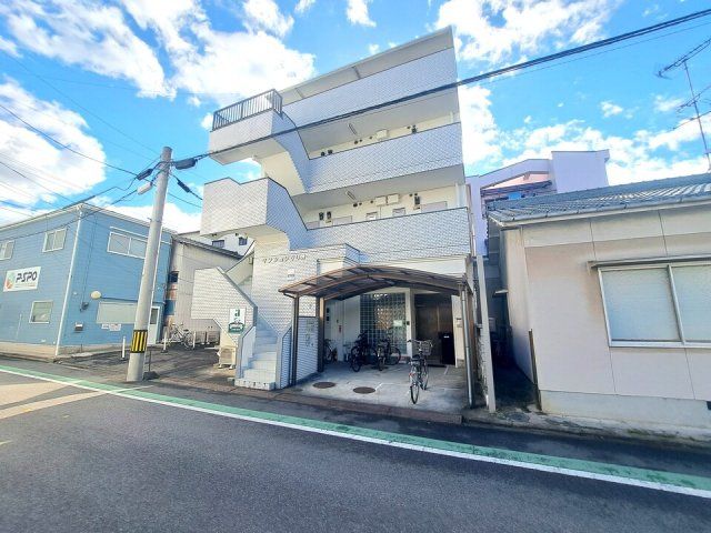 マンションクリオの外観画像