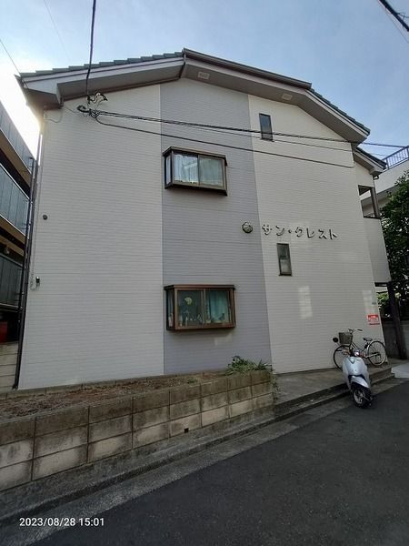 サン・クレストの外観画像