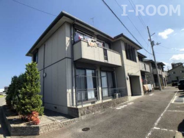メゾン志津川 A棟の外観画像