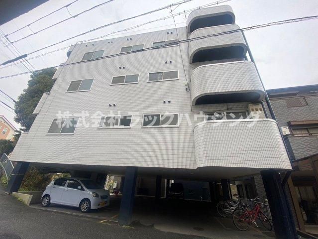 ヒルズ四條畷の外観画像