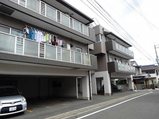 エレガンス中井の外観画像