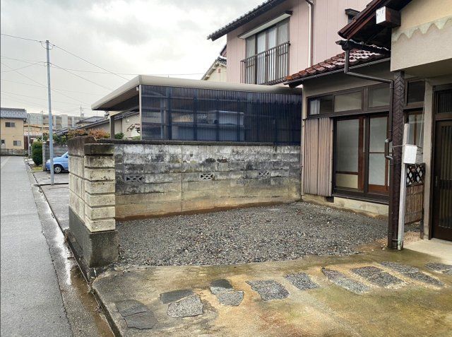 富山市新庄町戸建ての外観画像