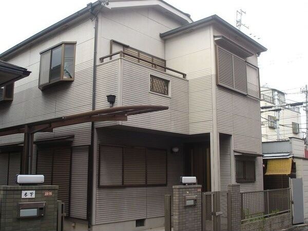 高槻市大冠町3丁目貸家の外観画像