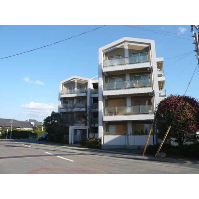 パミール香貫の外観画像