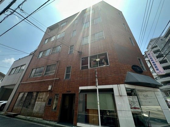 倉本ビルの外観画像