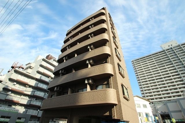 エイトプラザ横川の外観画像