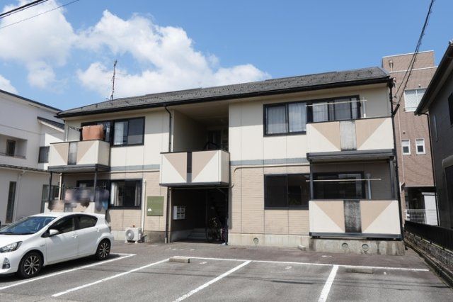クレセントコーポ二口の外観画像