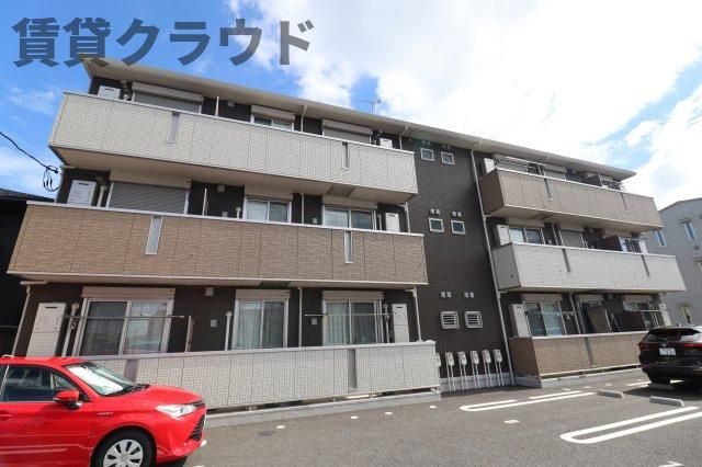 ロイヤルガーデン?の外観画像