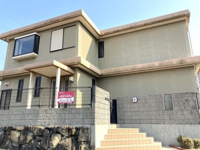 東香里南町貸家の外観画像