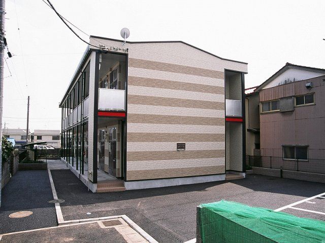レオパレス相模が丘イーストの外観画像