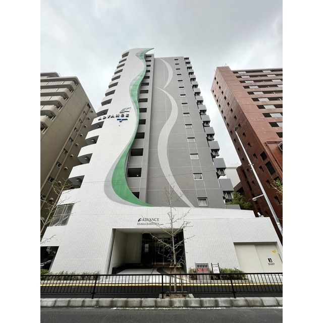 アドバンス江坂ラシュレの外観画像