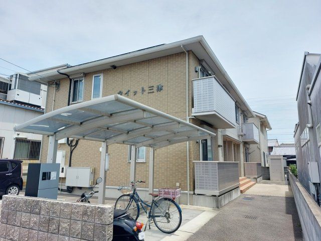 ウィット三津の外観画像