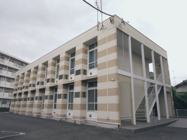 レオパレスエクセル小川の外観画像