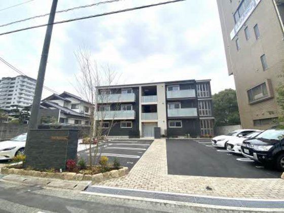 ファミール船越南の外観画像