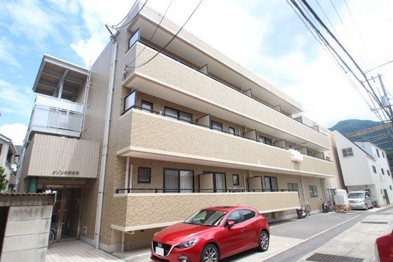 メゾン中野駅前の外観画像