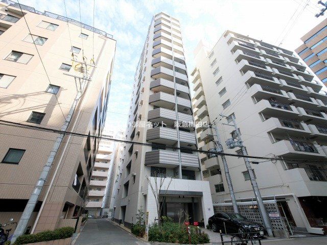 クリスタルグランツ新大阪の外観画像