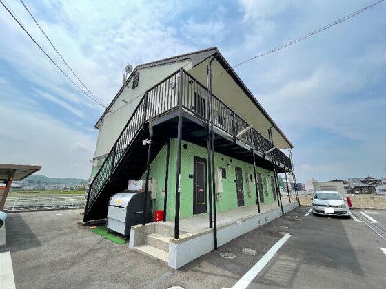 セゾン和気 Bの外観画像