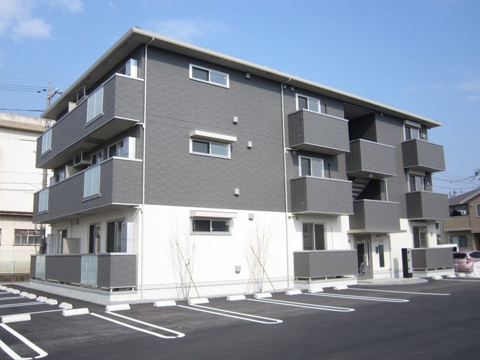 ソレアード東川口の外観画像