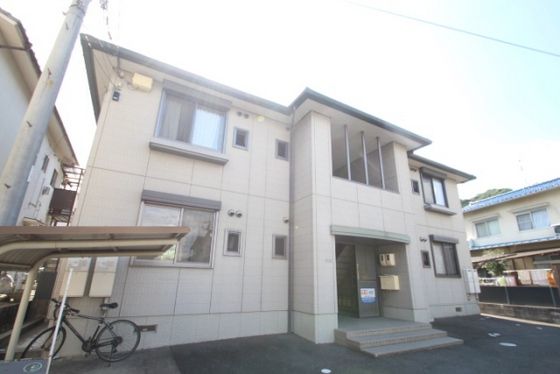 バリュージュ中山の外観画像