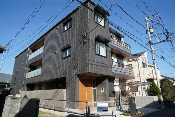 トレスの外観画像