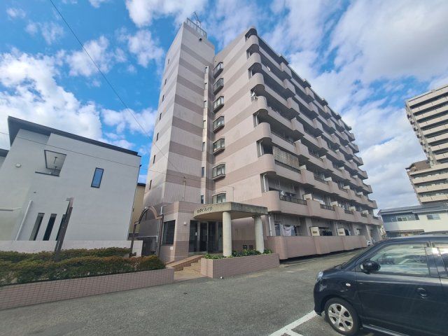 サンアイハイツの外観画像