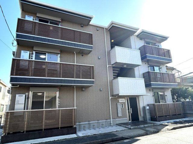 ハイクレア篠崎の外観画像
