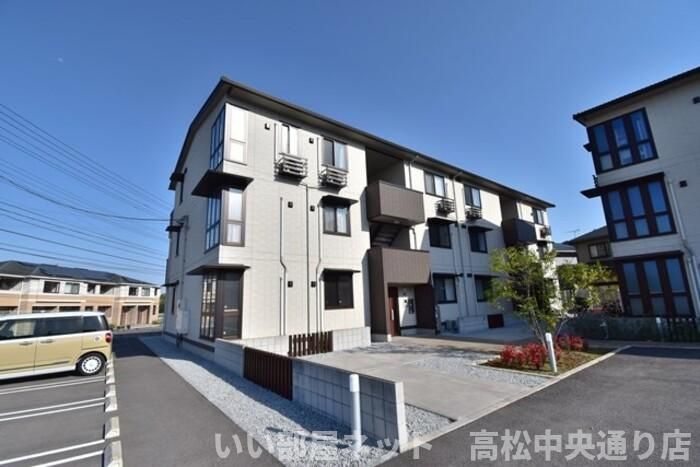 メゾン勝賀 B棟の外観画像