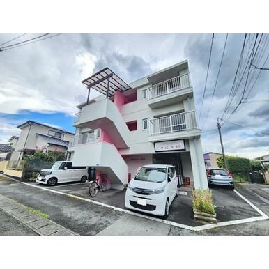 ピアハイツ平川の外観画像