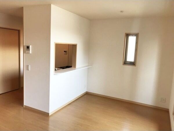 リエス鶴舞WEST TOWERの外観画像