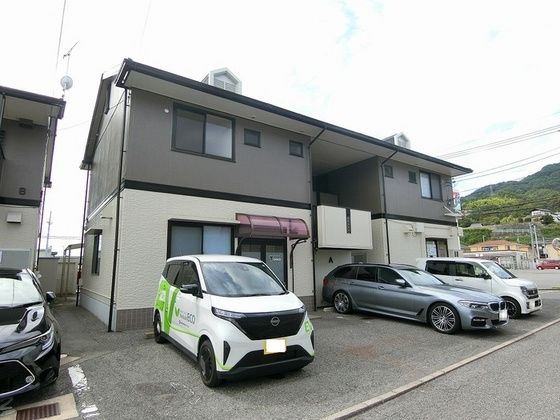 セジュール尾首 A棟の外観画像