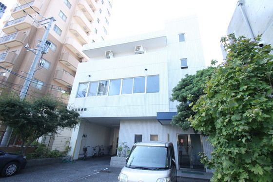 広建ビルの外観画像
