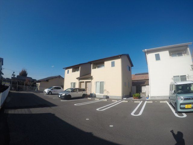 エヴァーグリーン和井田?の外観画像