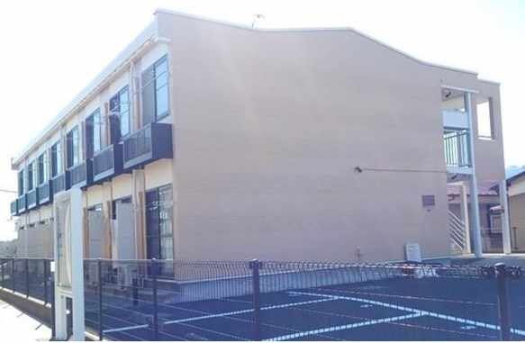 レオパレス鳶尾の外観画像