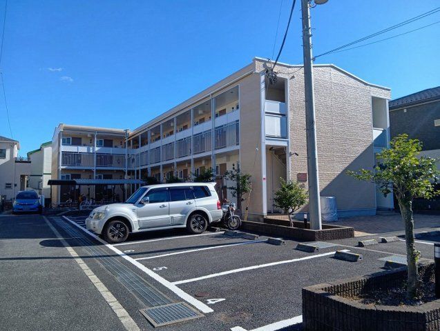 レオパレス小和田の外観画像
