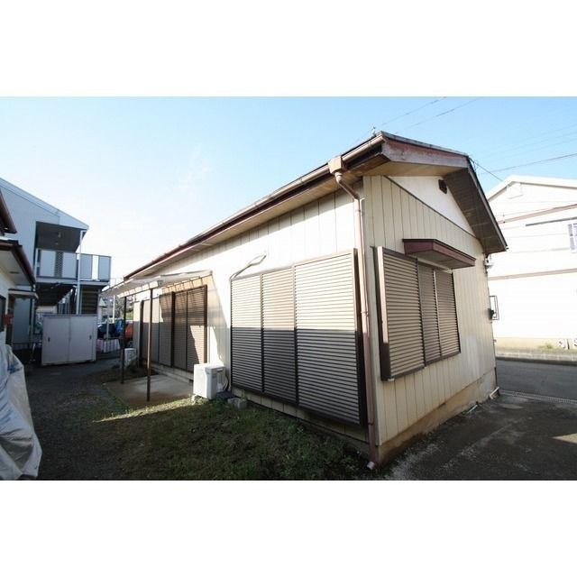 落合貸家(鳶尾4丁目)の外観画像