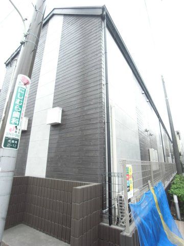 リブリ・インフロントの外観画像