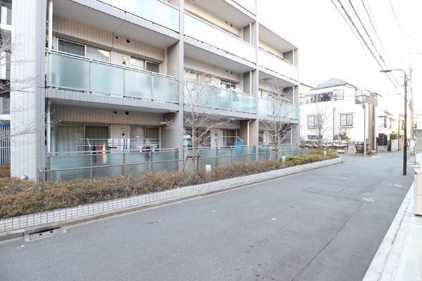 アルヴィータ北新宿の外観画像