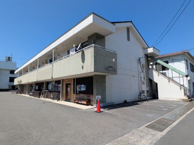 シャンシュール松山の外観画像
