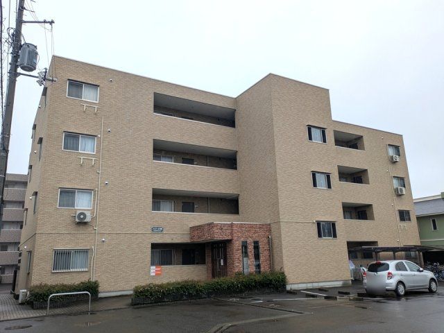 フォブール竹原の外観画像